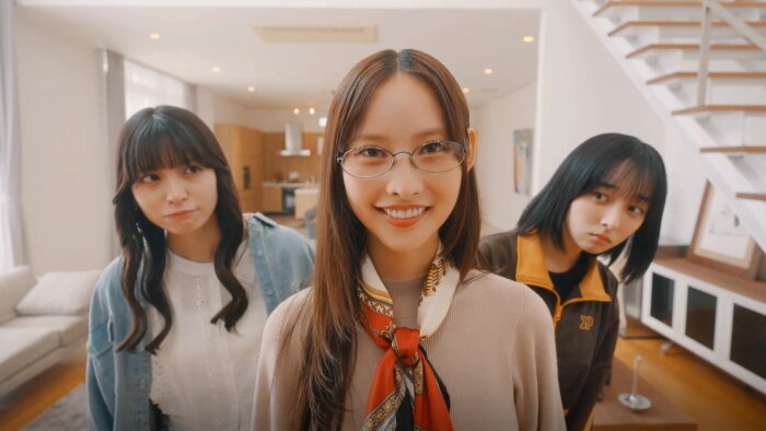 Roommates, Romance, and Ringing Hearts Free Download Torrent